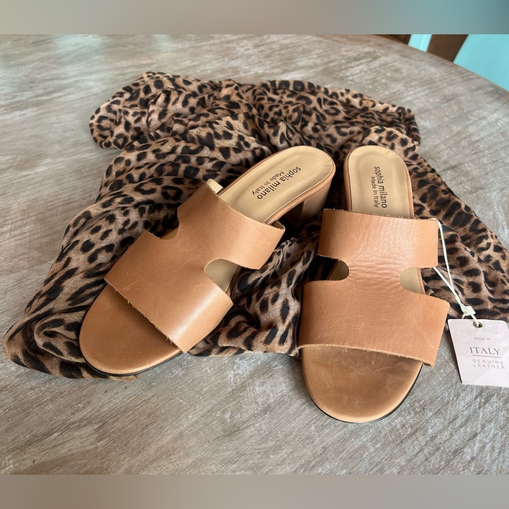 Sophia Milano size 9 Genuine Leather made in Italy NWT